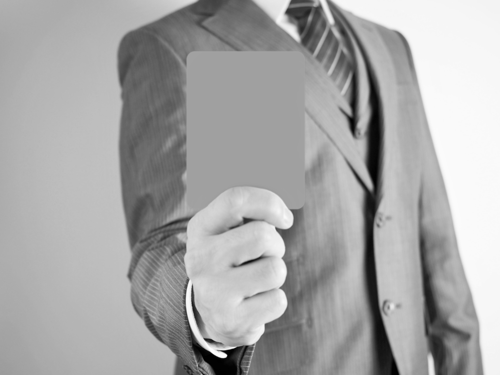 産業廃棄物と一般廃棄物の違いを解説【その場で分かるフローチャート付】